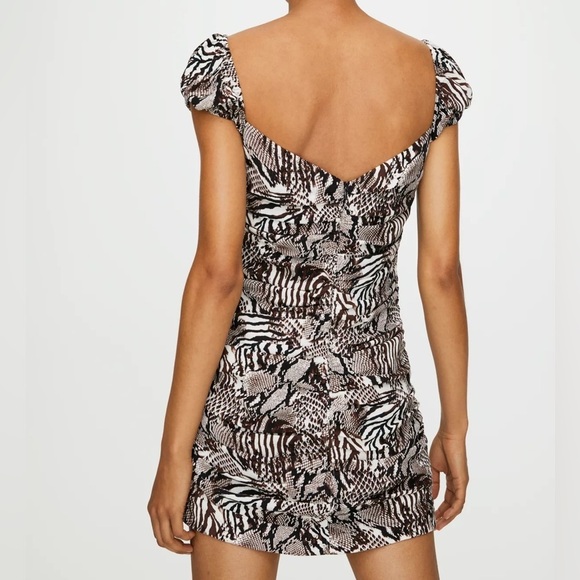 Aritzia Wilfred Veda Giselle Animal Print Snake Ruched Mini Dress - Picture 2 of 12